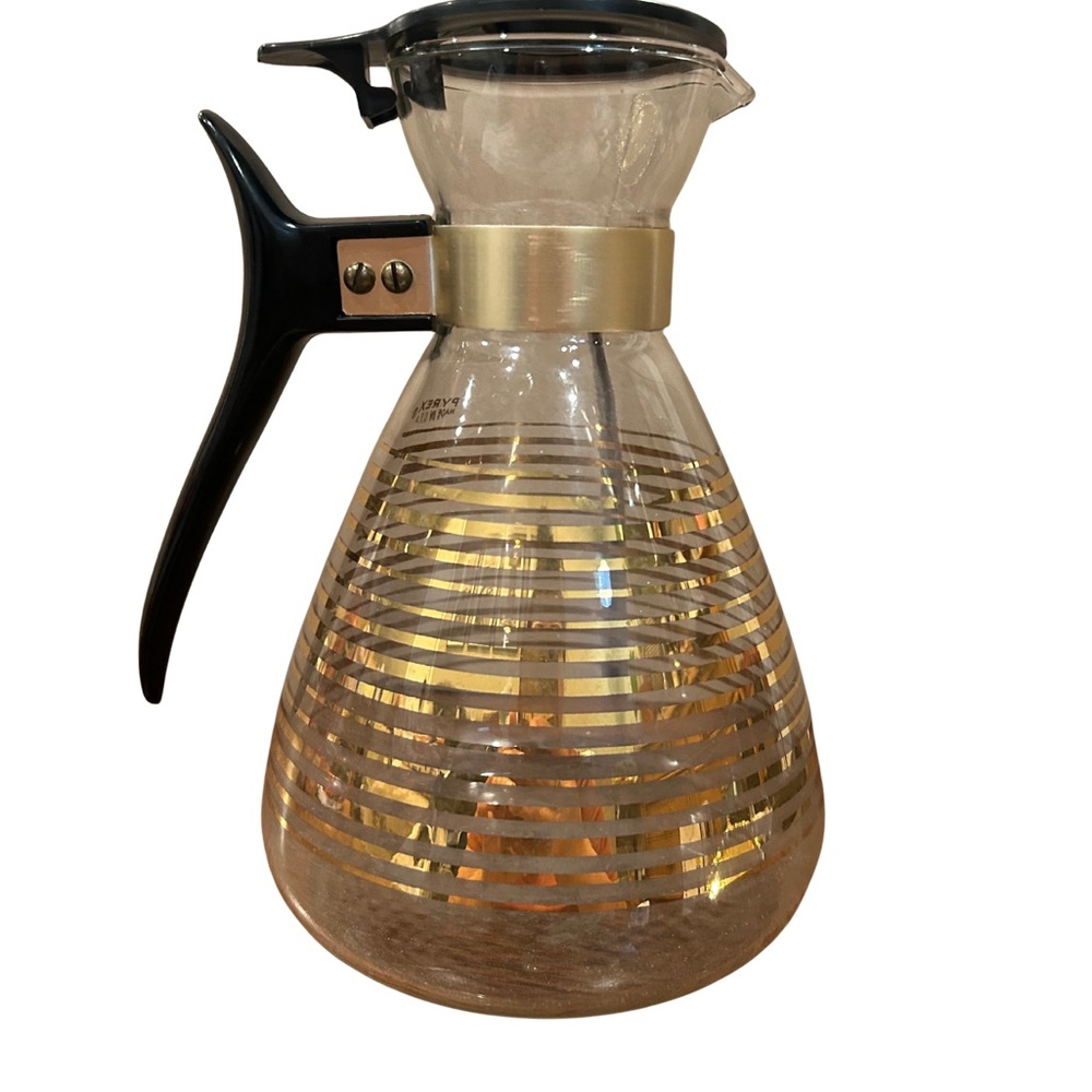Vintage Pyrex Coffee Carafe – Mid-Century Modern with Gold Stripes